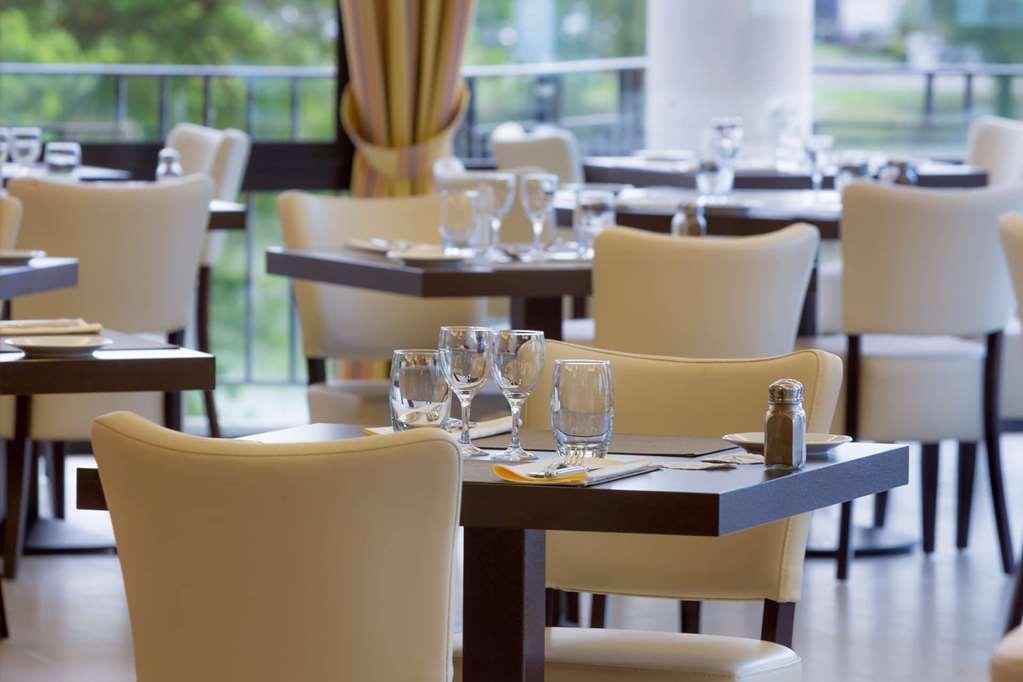 Brit Hotel Du Lac Saint-Paul-lès-Dax Ristorante foto